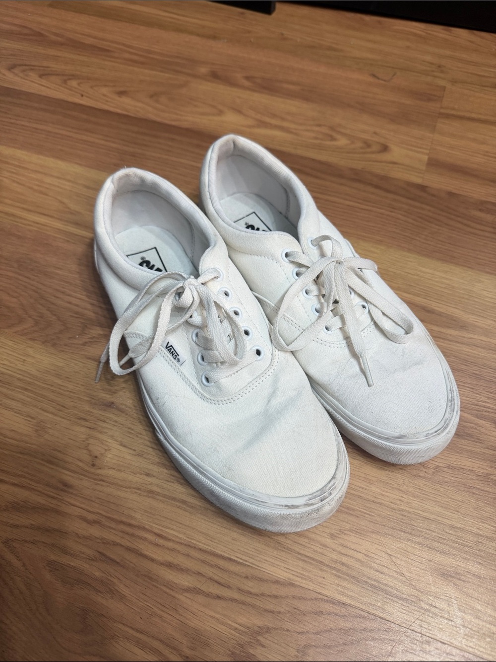 White Vans M9 / W10.5